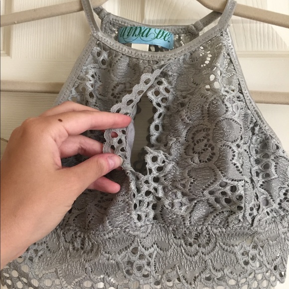 Bralette - Picture 2 of 3